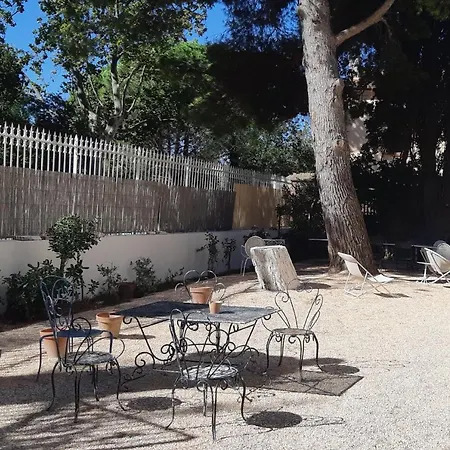 Palegry D'hotes Bed & Breakfast