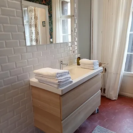 Palegry D'hotes Bed & Breakfast