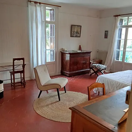 Palegry D'hotes Bed & Breakfast 3*