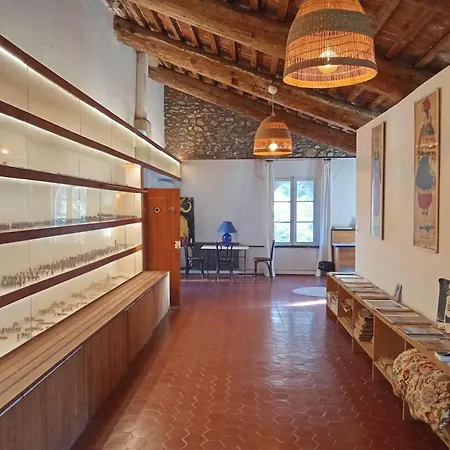 Palegry D'hotes ベッド・アンド・ブレックファスト 3*